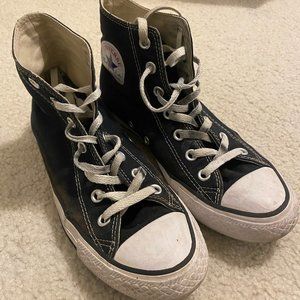 USED High-Top Black Women's Converse